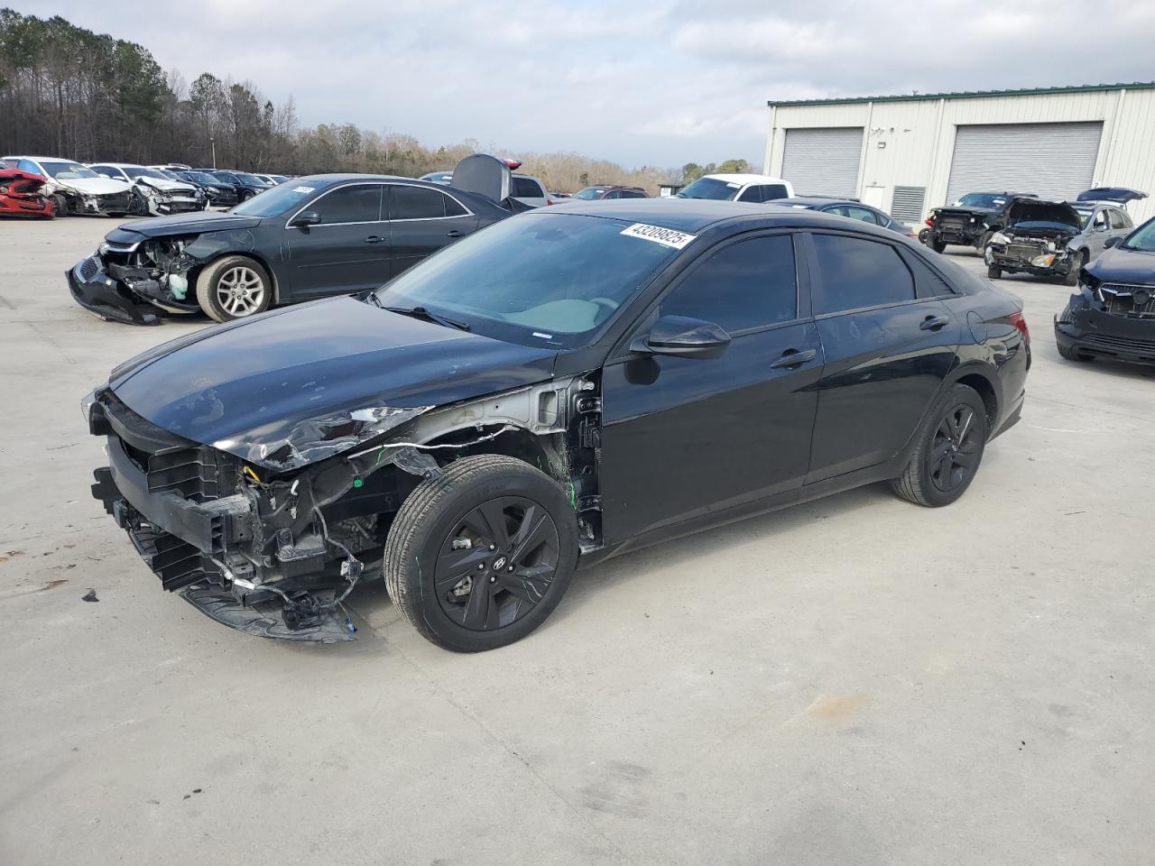 2022 Hyundai Elantra - Image 1