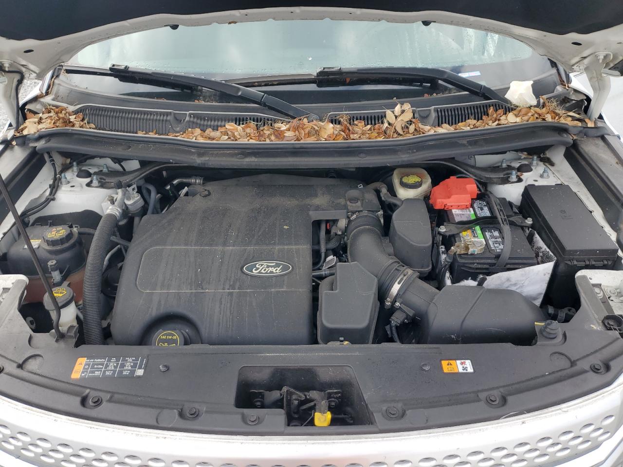 2014 Ford Explorer - Image 12