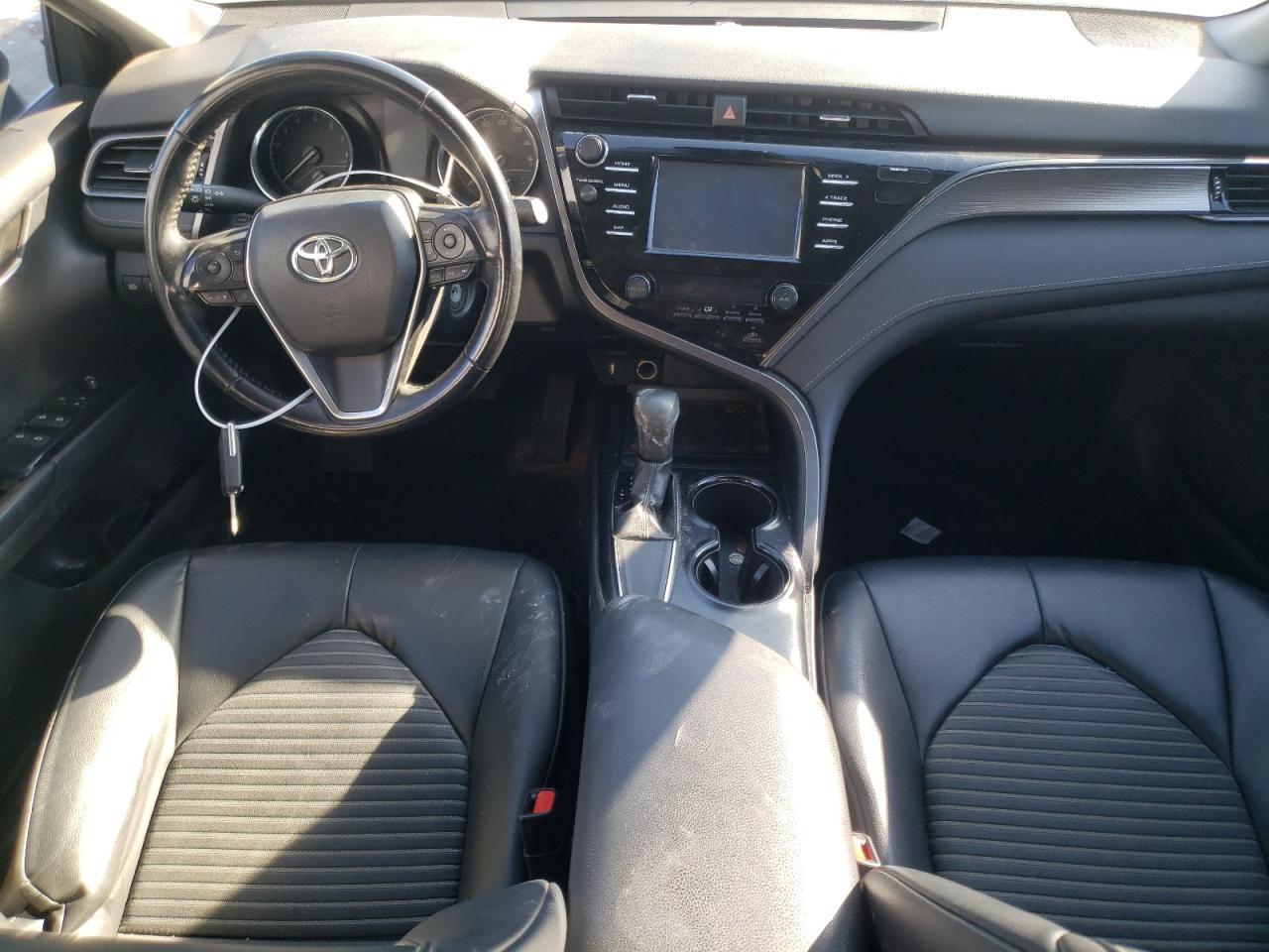 2019 Toyota Camry - Image 8