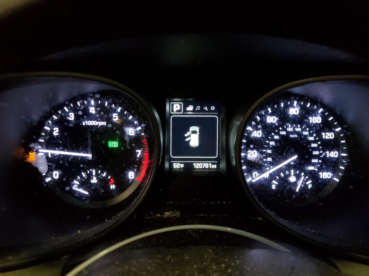 2018 Hyundai Santa Fe - Image 9