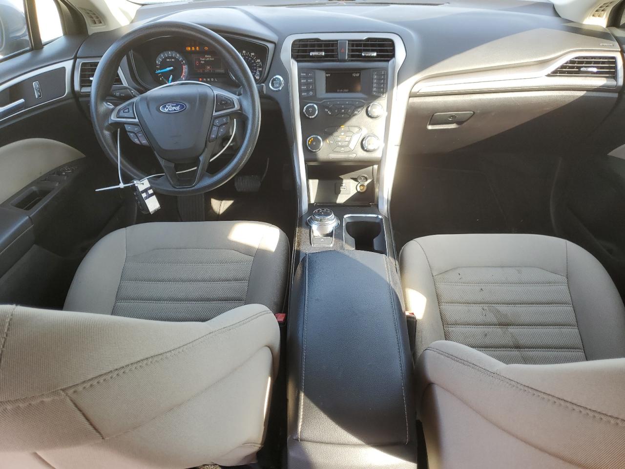 2019 Ford Fusion - Image 8