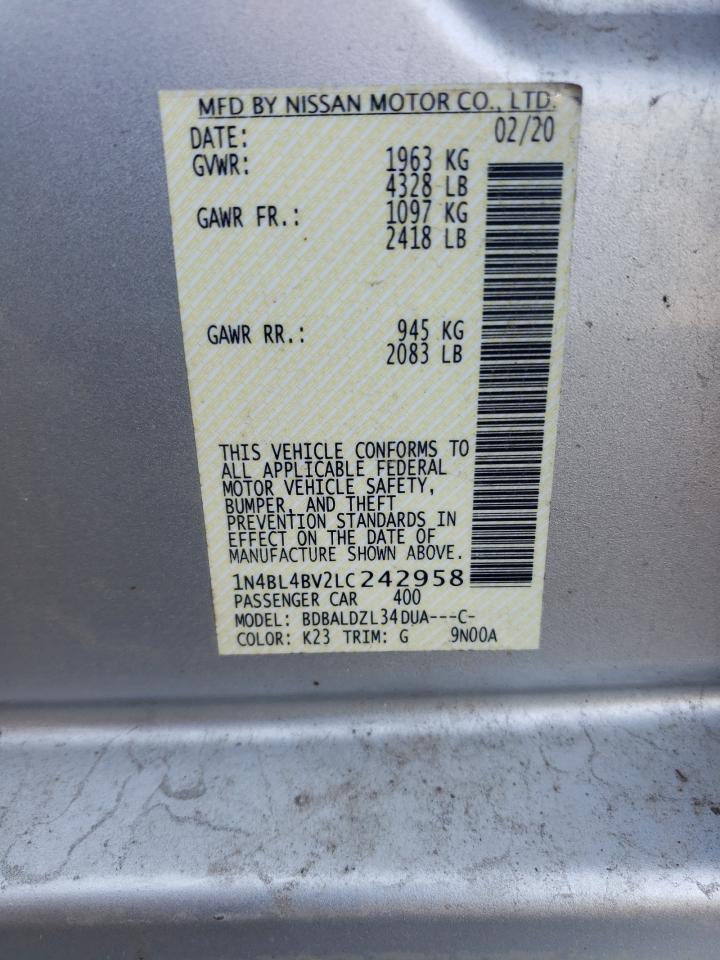 2020 Nissan Altima - Image 13