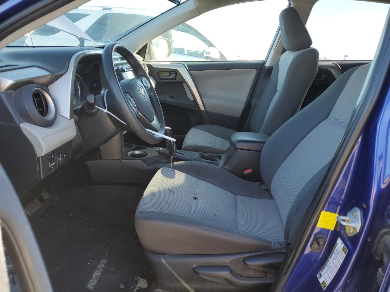 2015 Toyota RAV 4 - Image 7