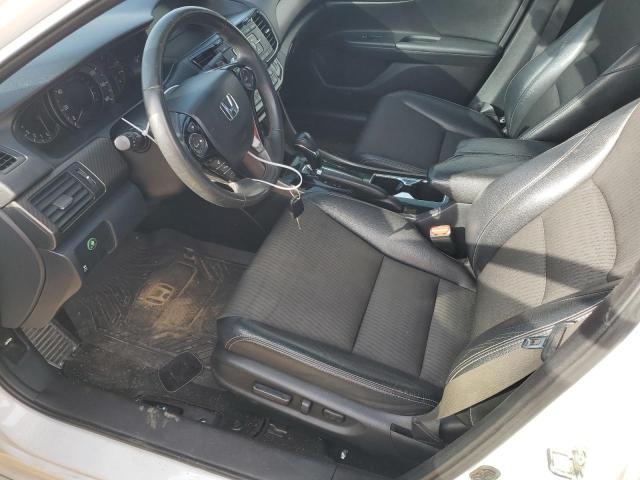 Седаны HONDA ACCORD 2016 Белы