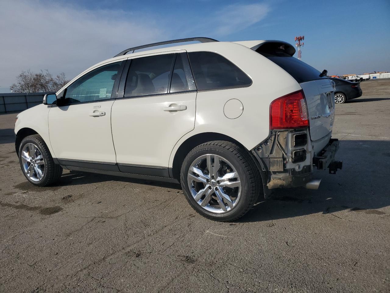 2012 Ford Edge - Image 2