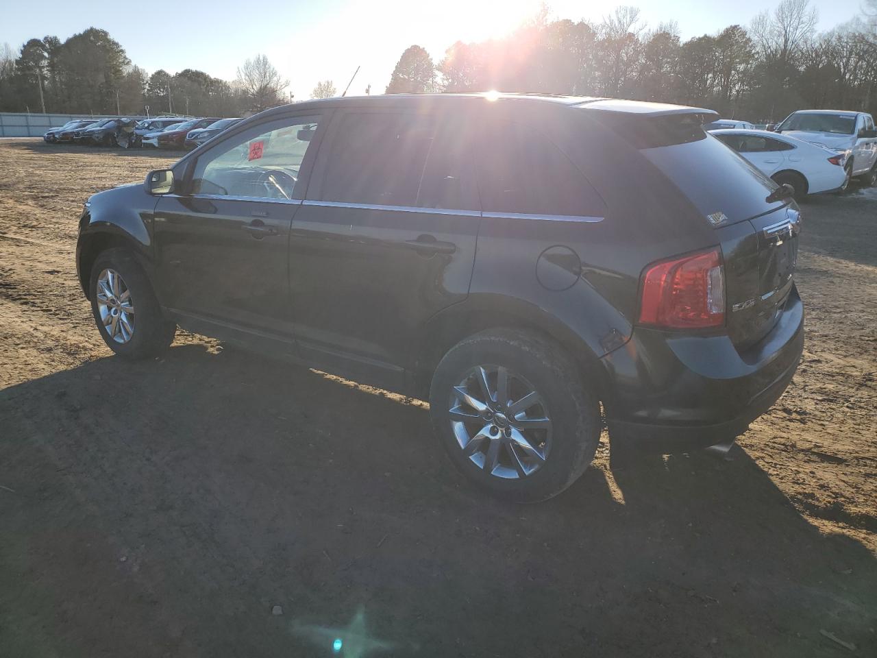 2011 Ford Edge - Image 2