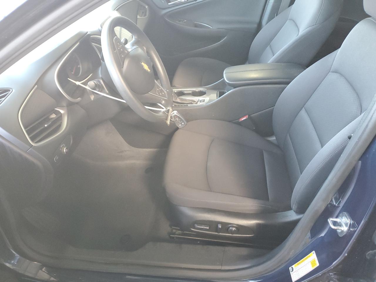 2022 Chevrolet Malibu - Image 7
