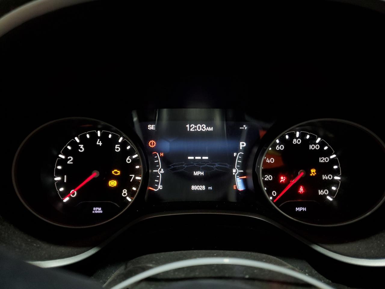 2019 Jeep Compass - Image 9