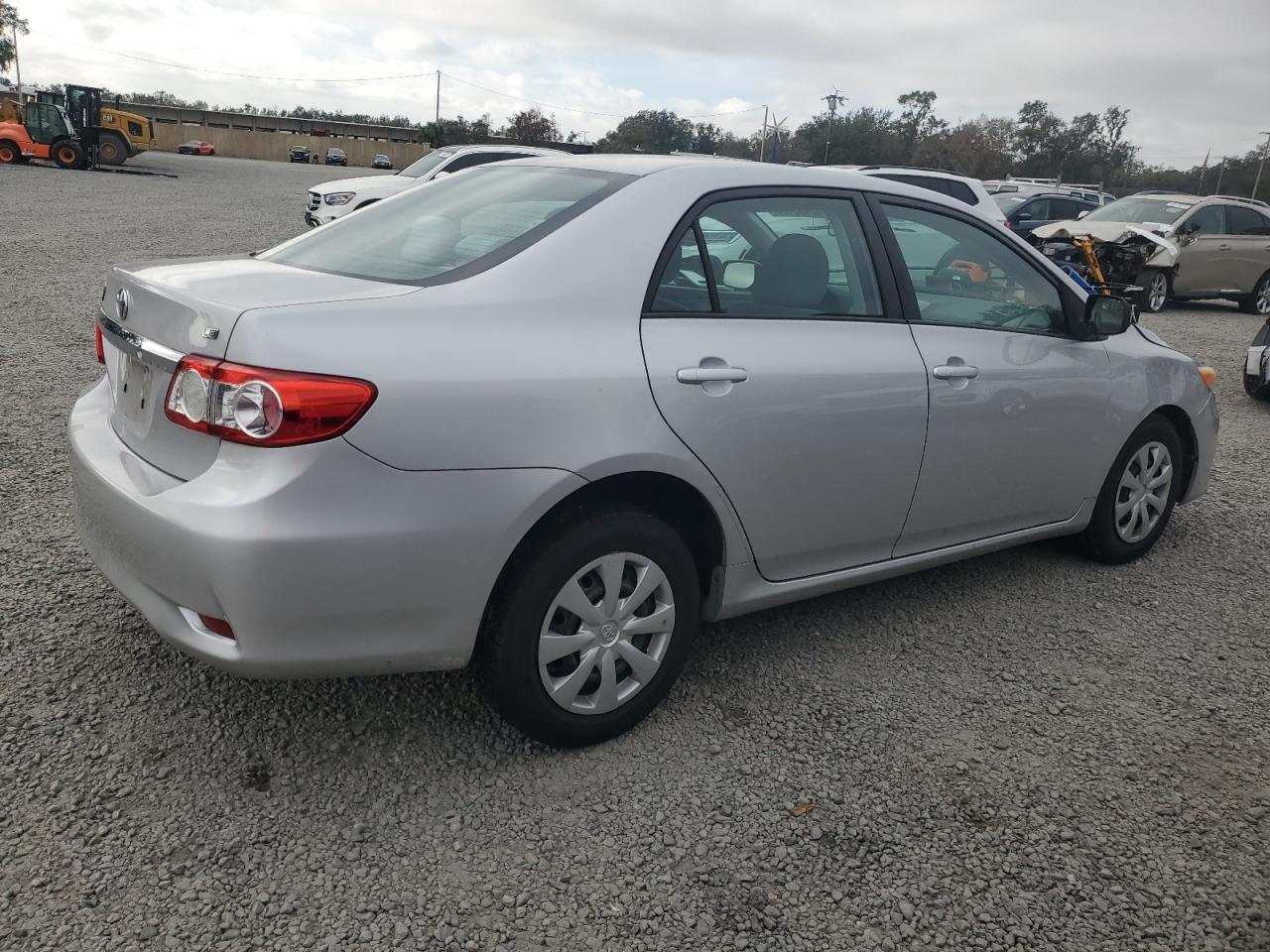 2011 Toyota Corolla - Image 3