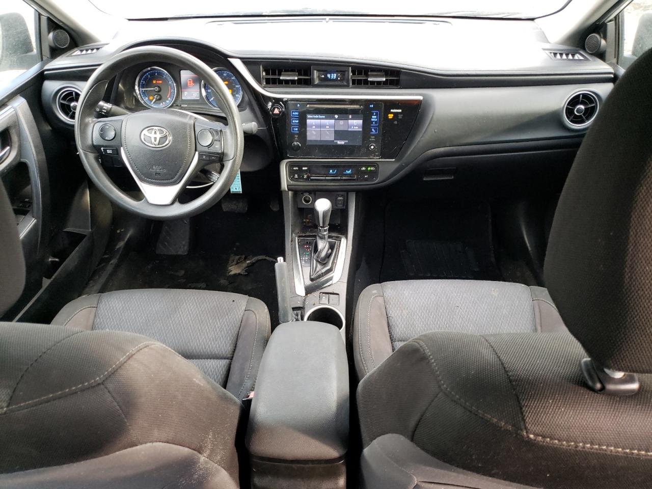 2017 Toyota Corolla - Image 8