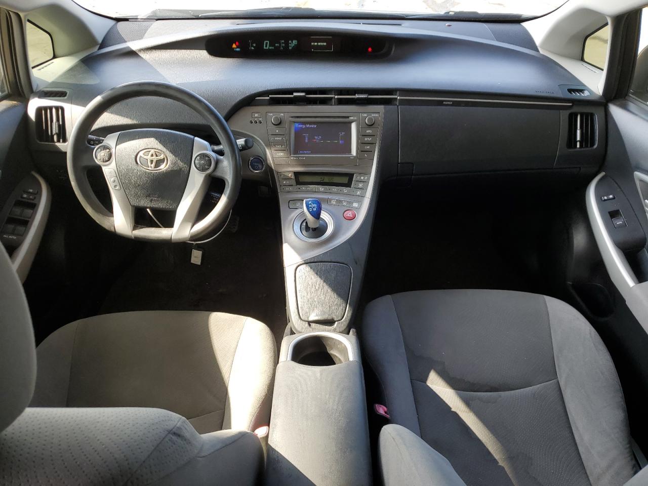 2012 Toyota Prius - Image 8