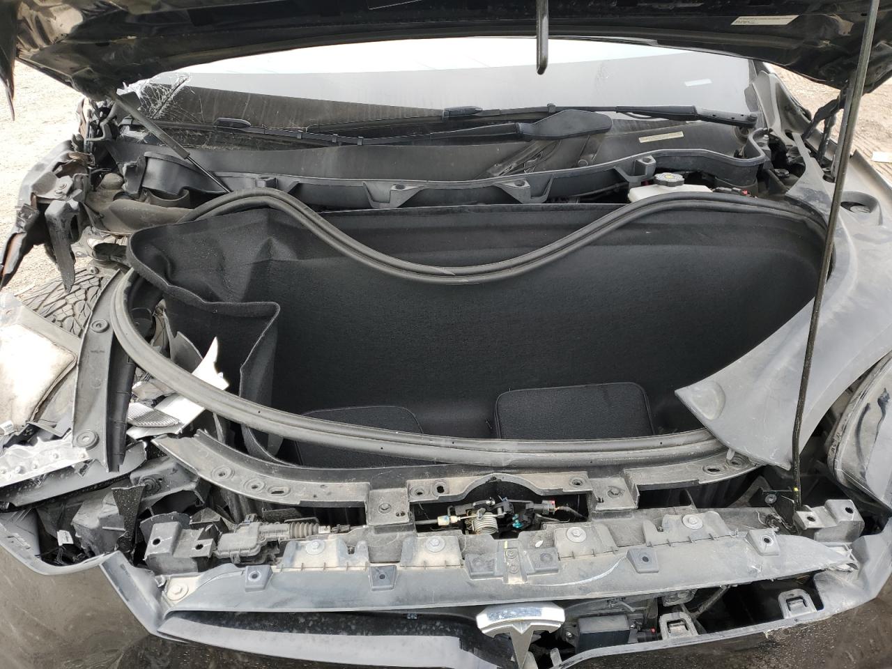 2022 Tesla Model X VIN: 7SAXCBE69NF352830 Lot: 86823394