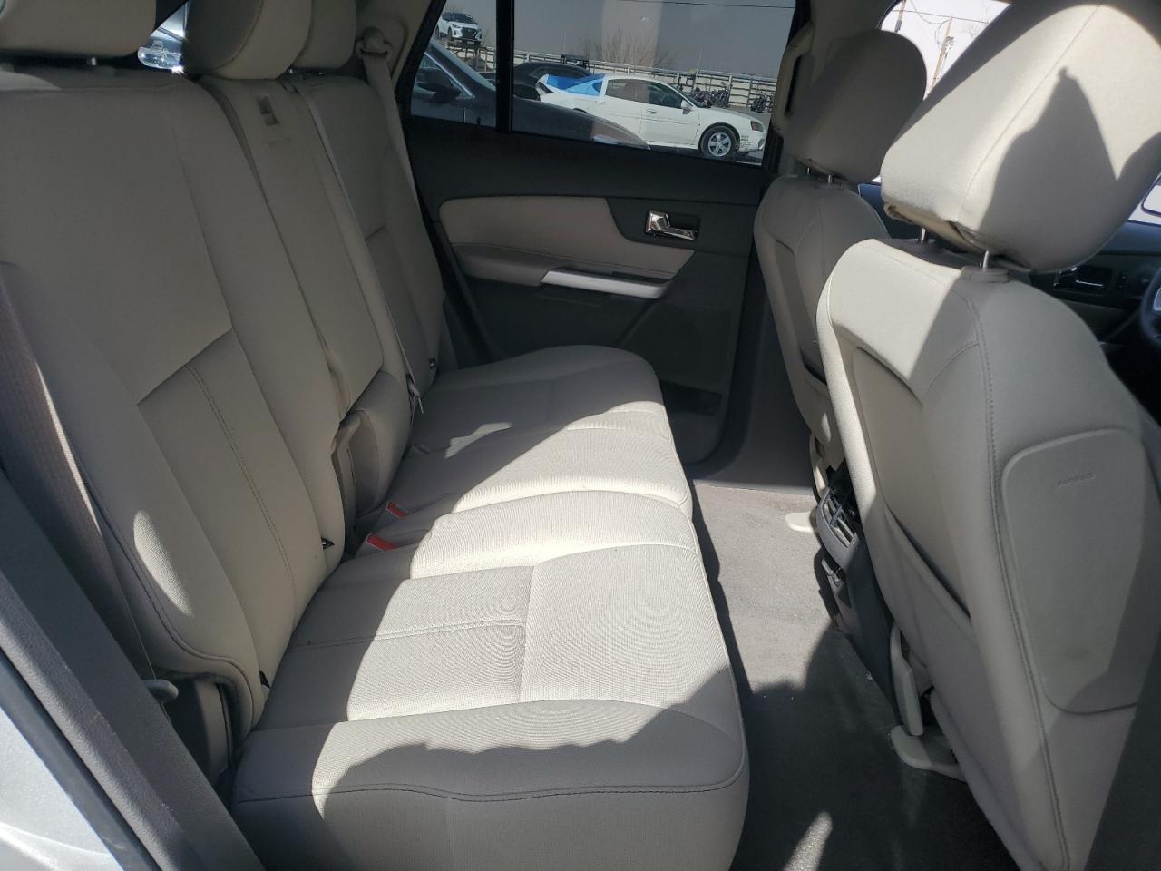 2013 Ford Edge - Image 11