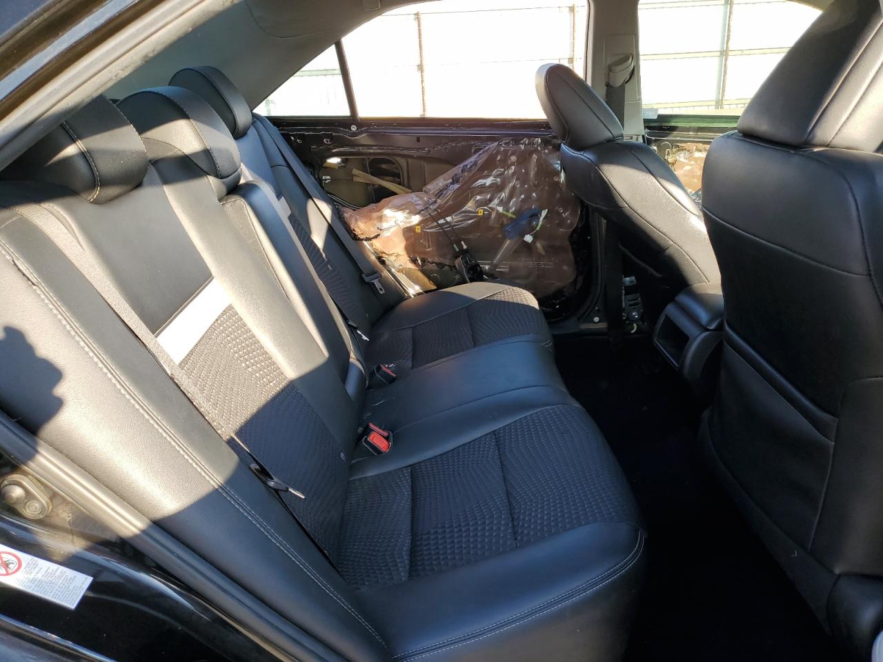 2012 Toyota Camry - Image 10