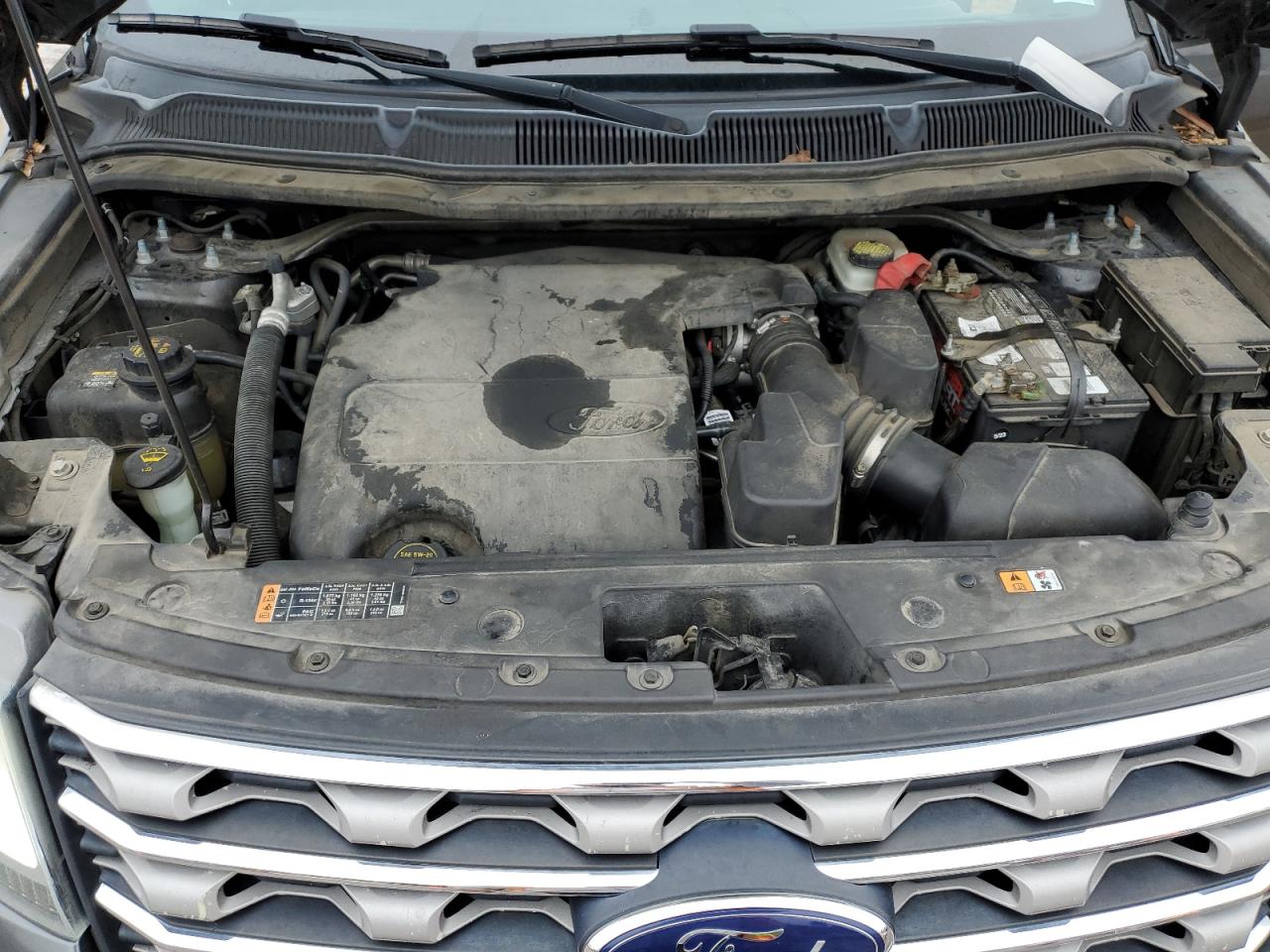 2016 Ford Explorer - Image 12