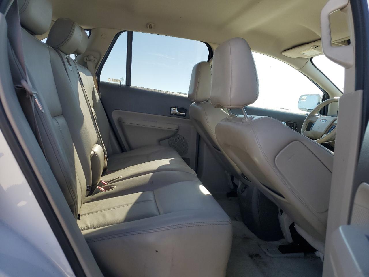 2010 Ford Edge - Image 12