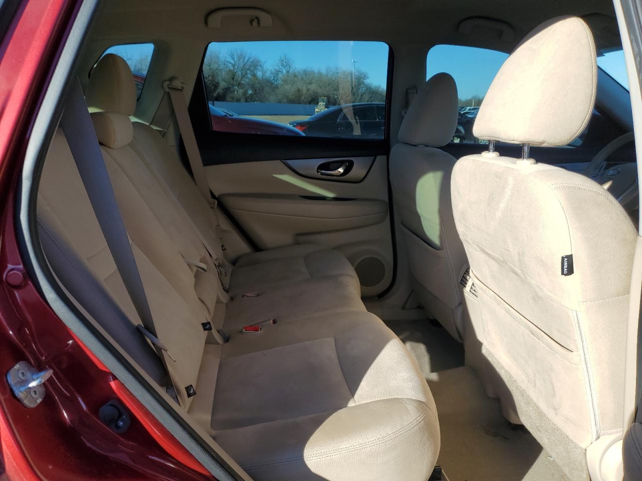 2015 Nissan Rogue - Image 11