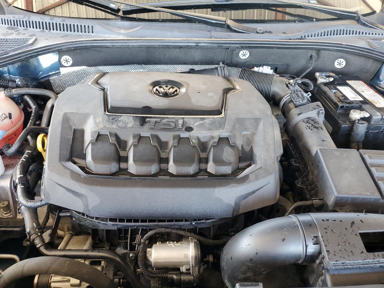 2020 Volkswagen Passat - Image 11