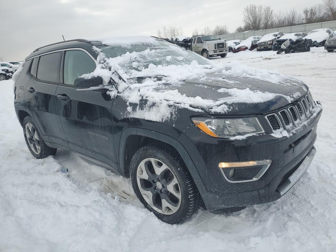 2017 Jeep Compass - Image 4