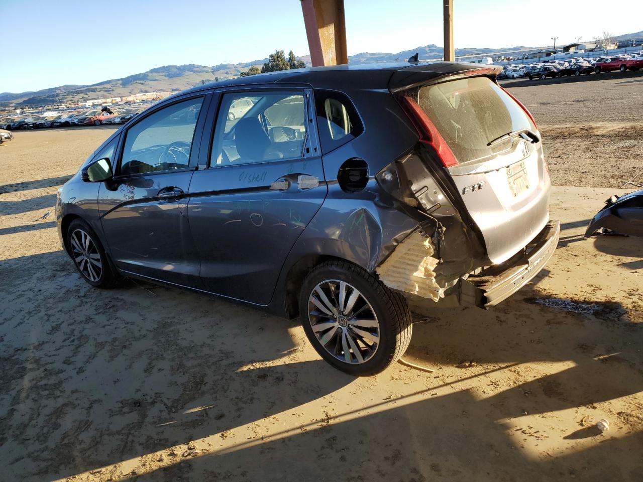 VIN 3HGGK5H89FM731629 2015 HONDA FIT no.2