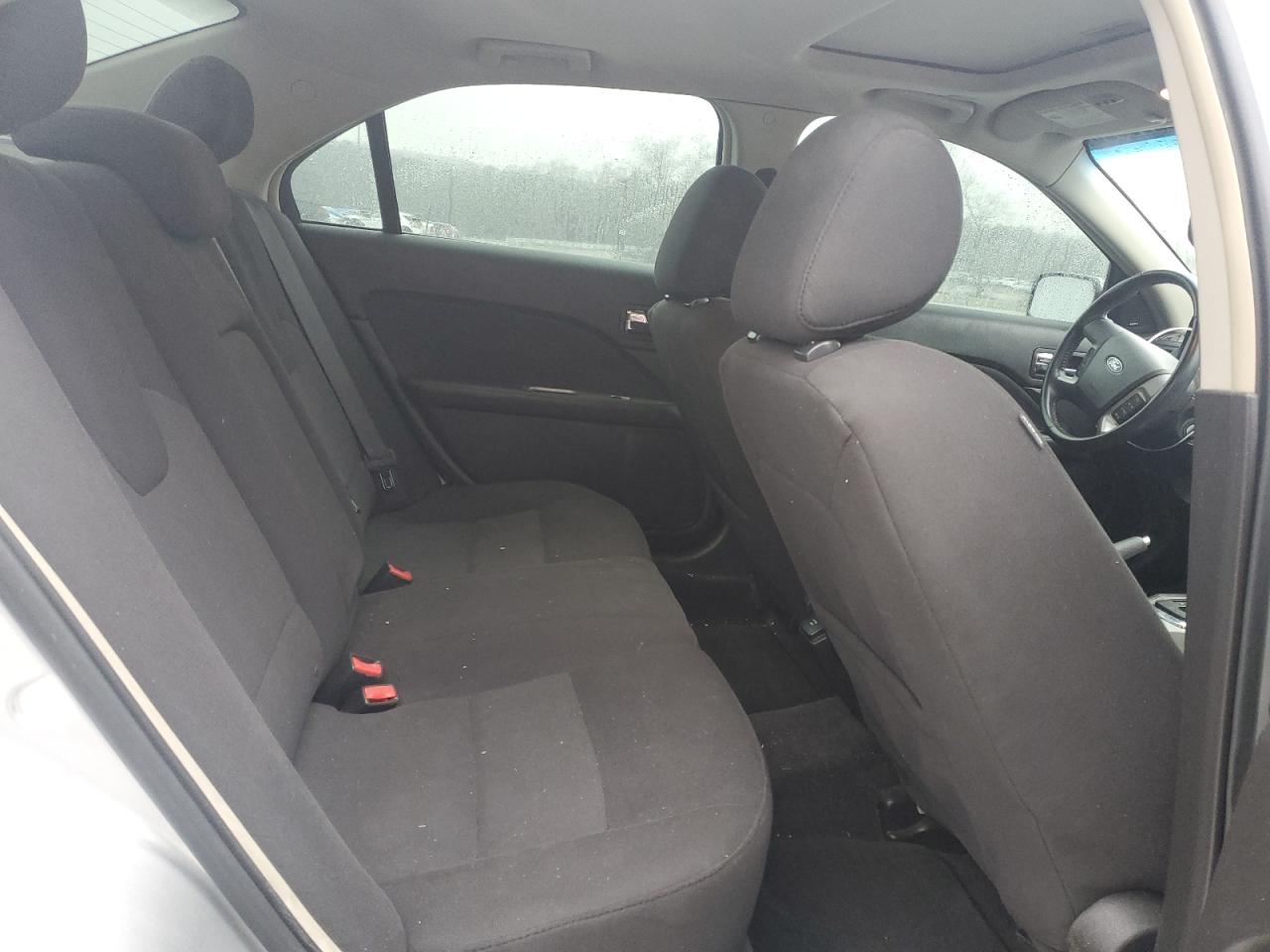 2011 Ford Fusion - Image 10