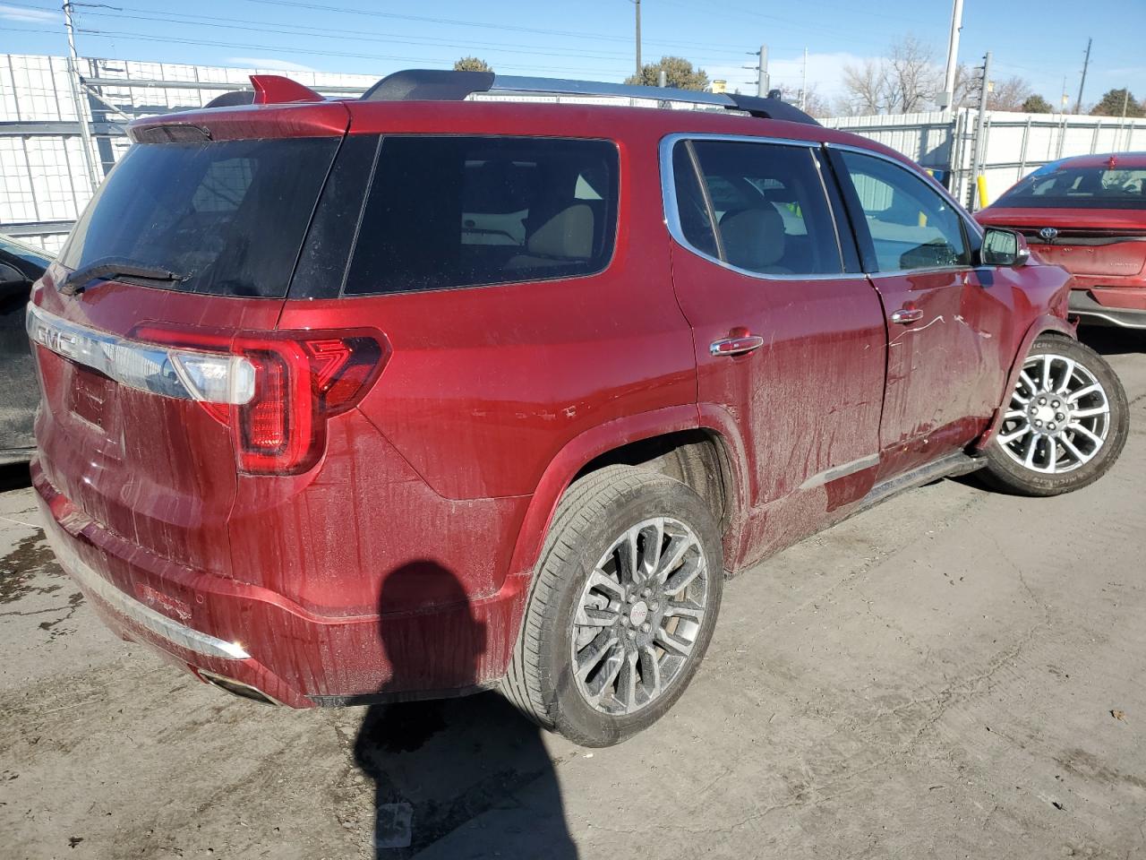 2022 GMC Acadia - Image 3