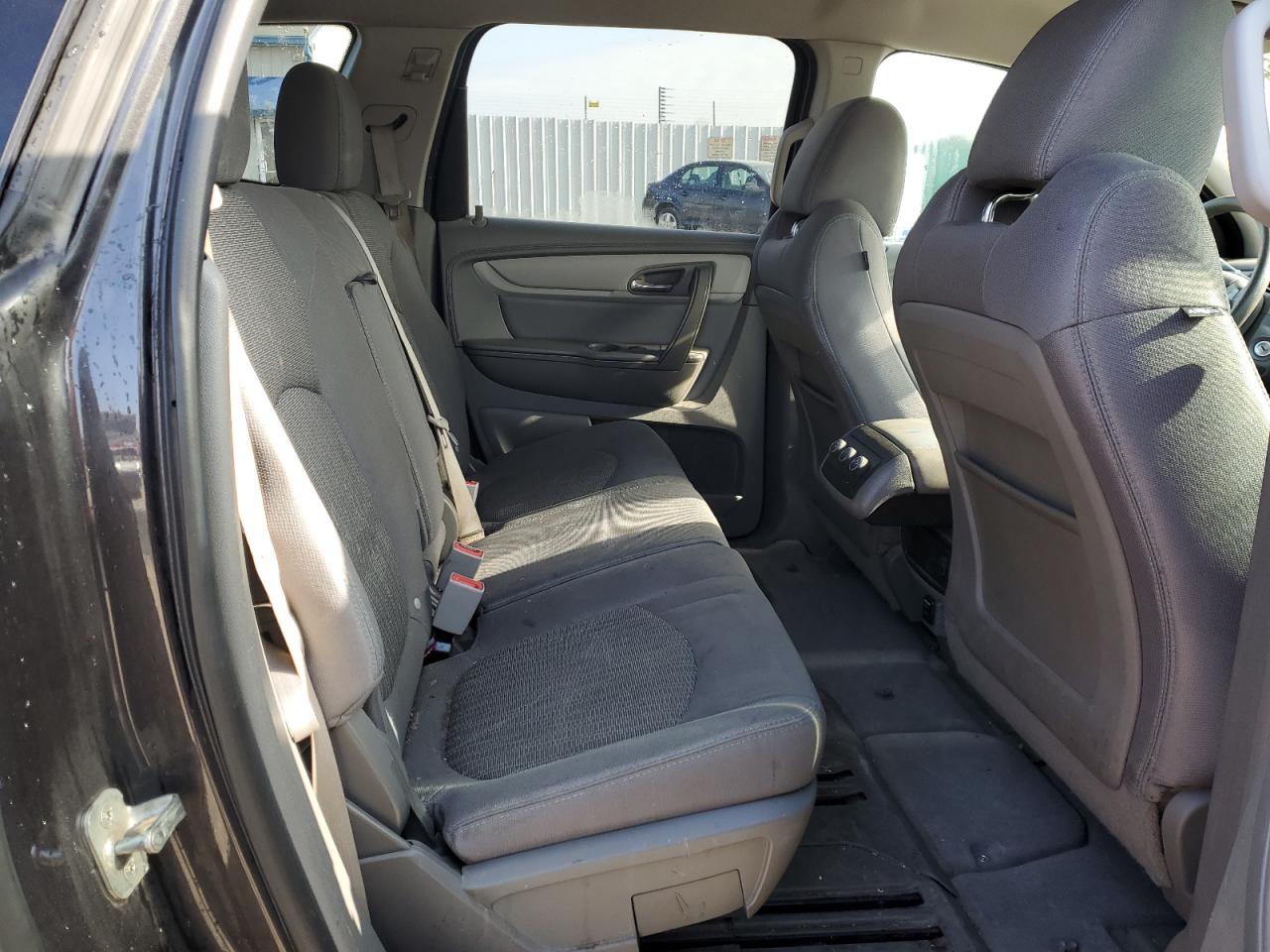 2014 Chevrolet Traverse - Image 10