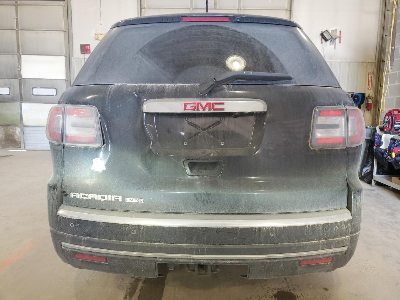 2017 GMC Acadia - Image 6