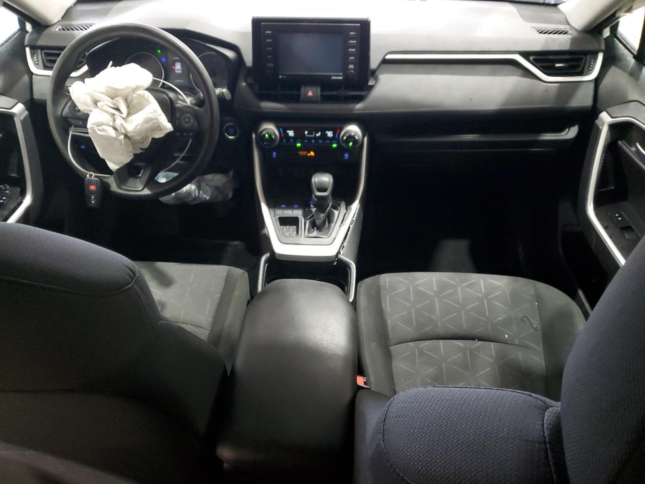 2021 Toyota RAV 4 - Image 8