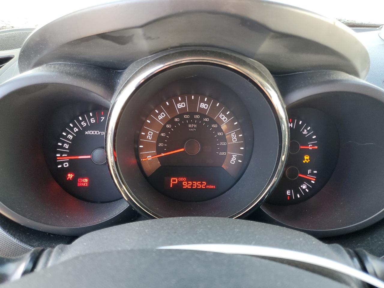 2011 Kia Soul + VIN: KNDJT2A22B7271417 Lot: 88494275