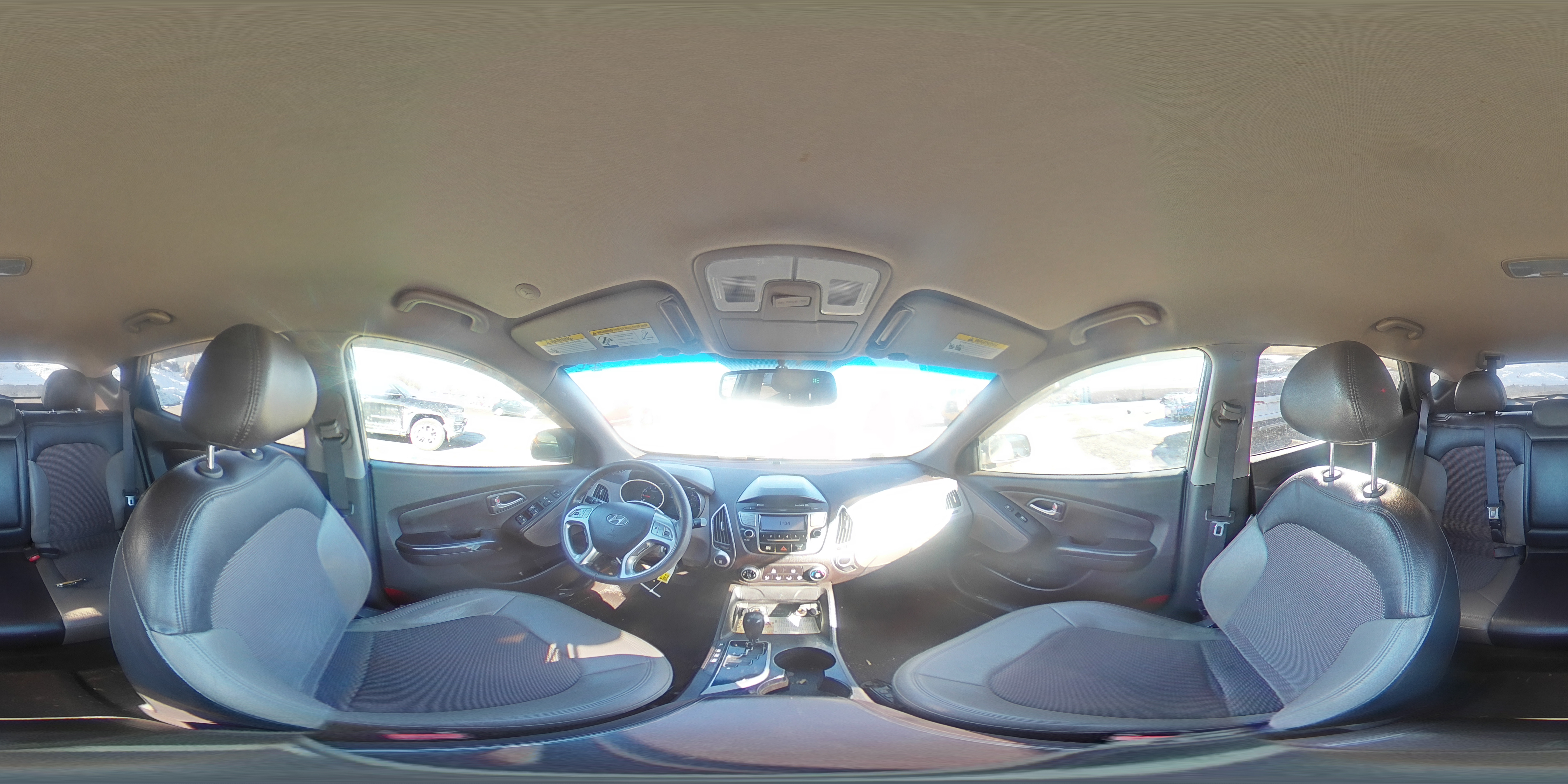 2012 Hyundai Tucson - Image 14
