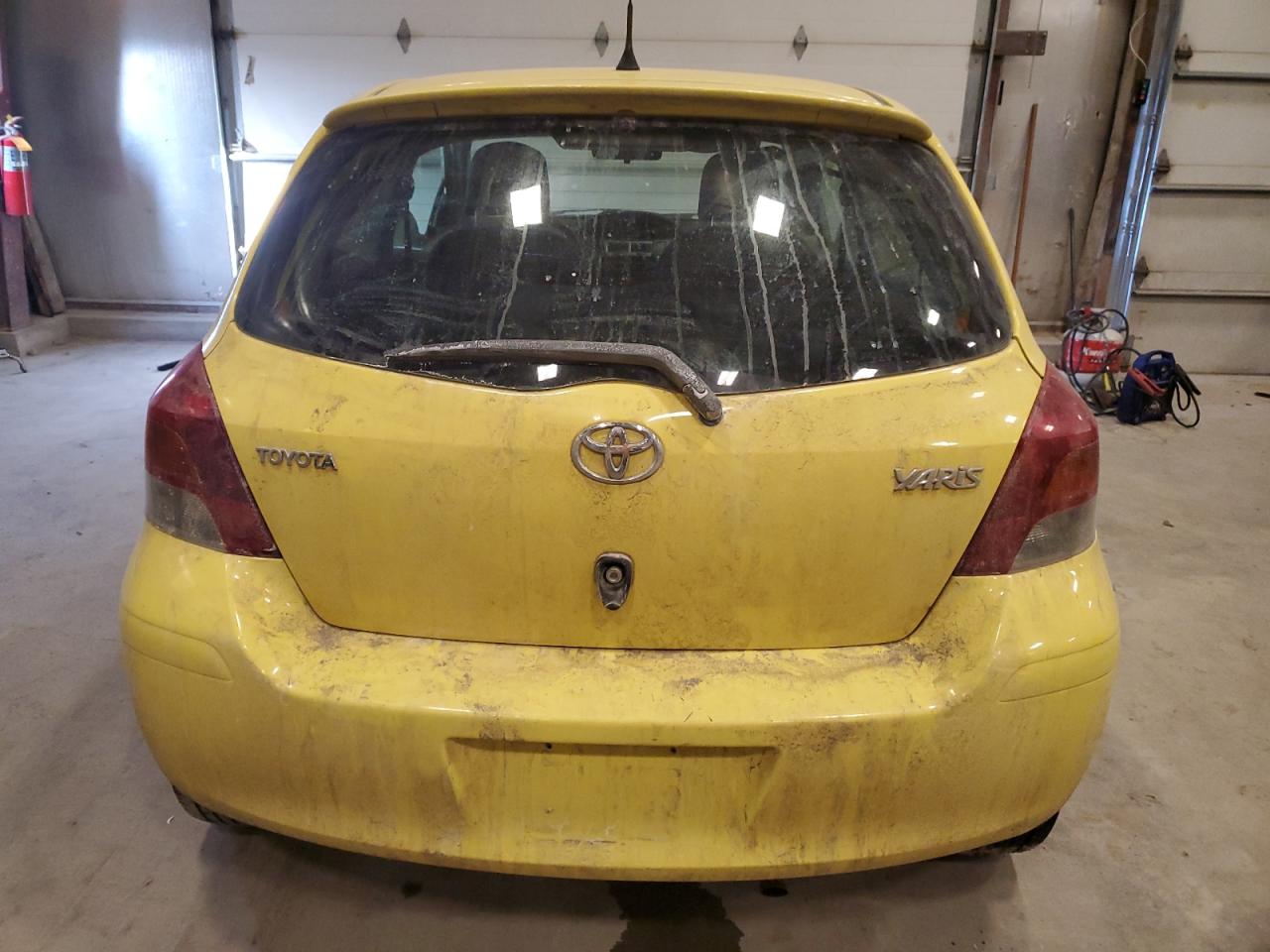 2010 Toyota Yaris - Image 6