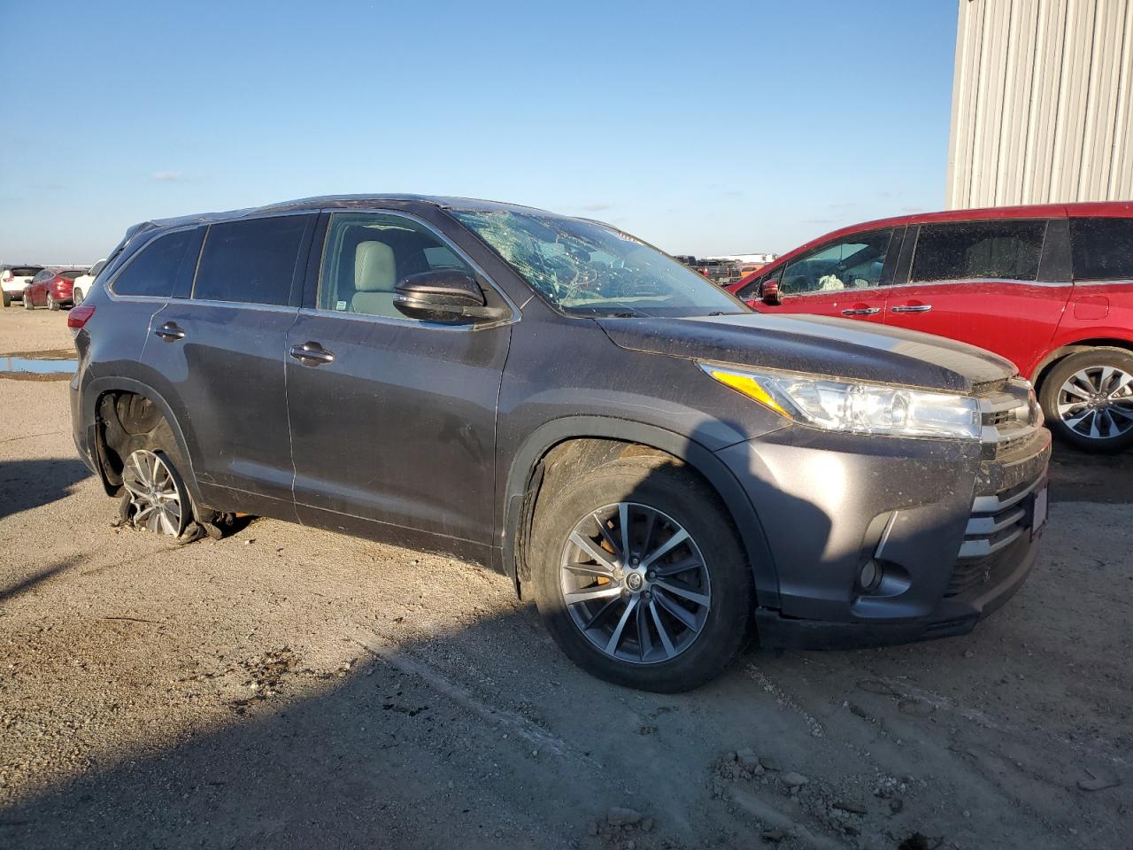 5TDJZRFH1JS554805 TOYOTA HIGHLANDER 2018