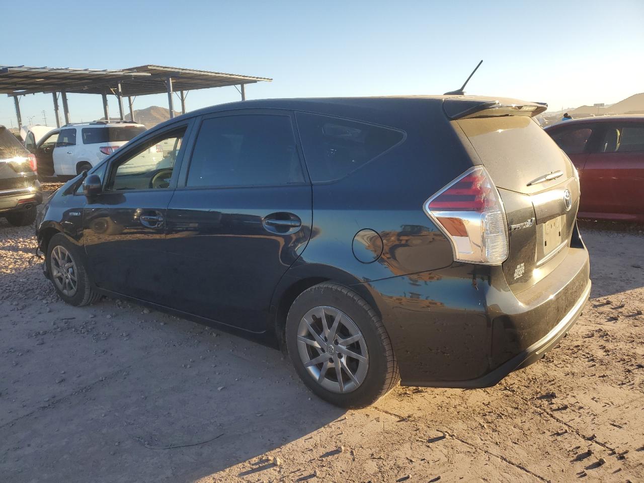 2017 Toyota Prius - Image 2