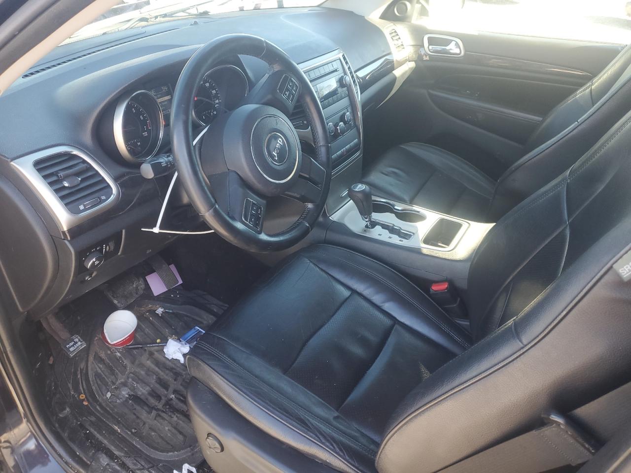 2011 Jeep Grand Cherokee - Image 8
