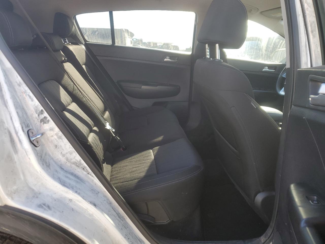 2021 Kia Sportage - Image 11