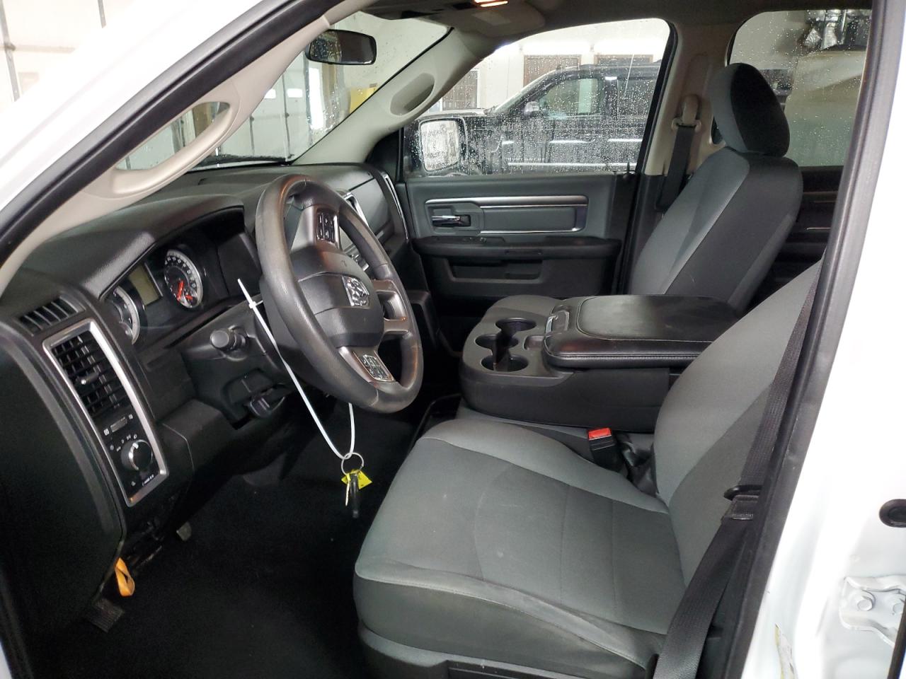 2021 RAM 1500 - Image 7