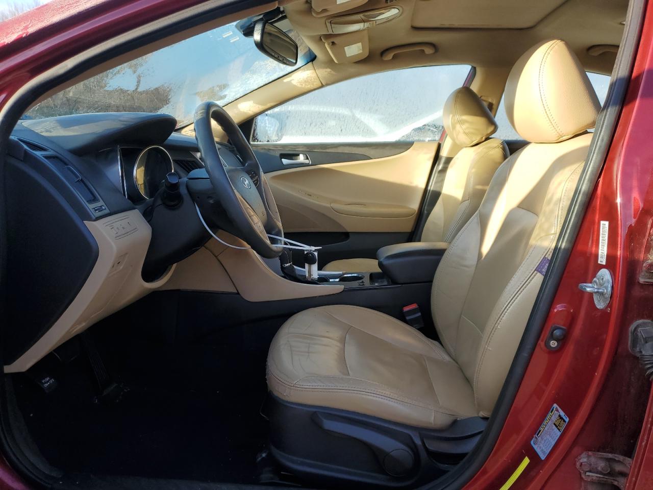 2011 Hyundai Sonata - Image 7