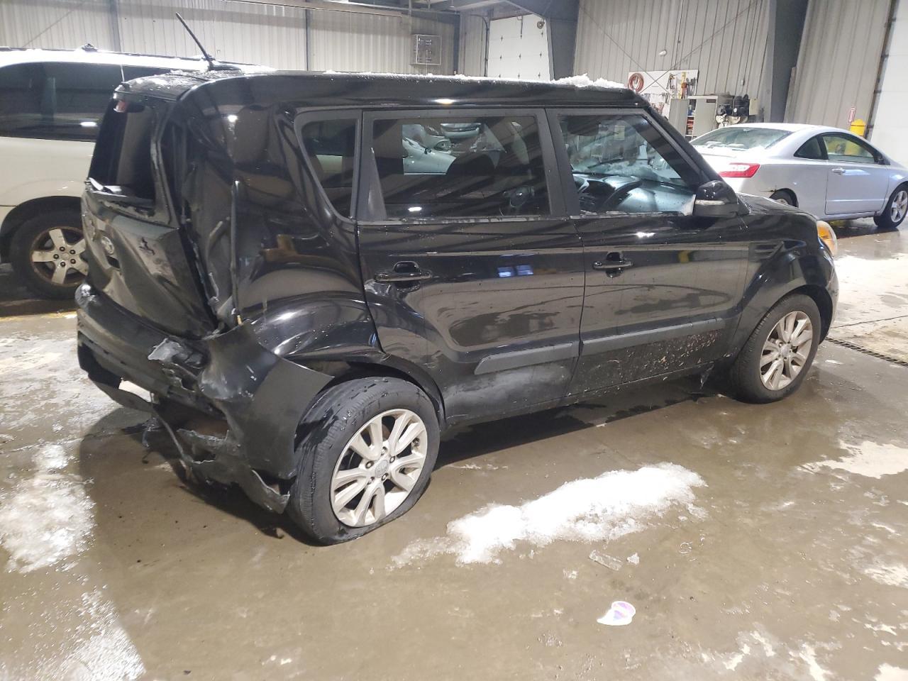 VIN KNDJT2A60D7627255 2013 KIA SOUL no.3