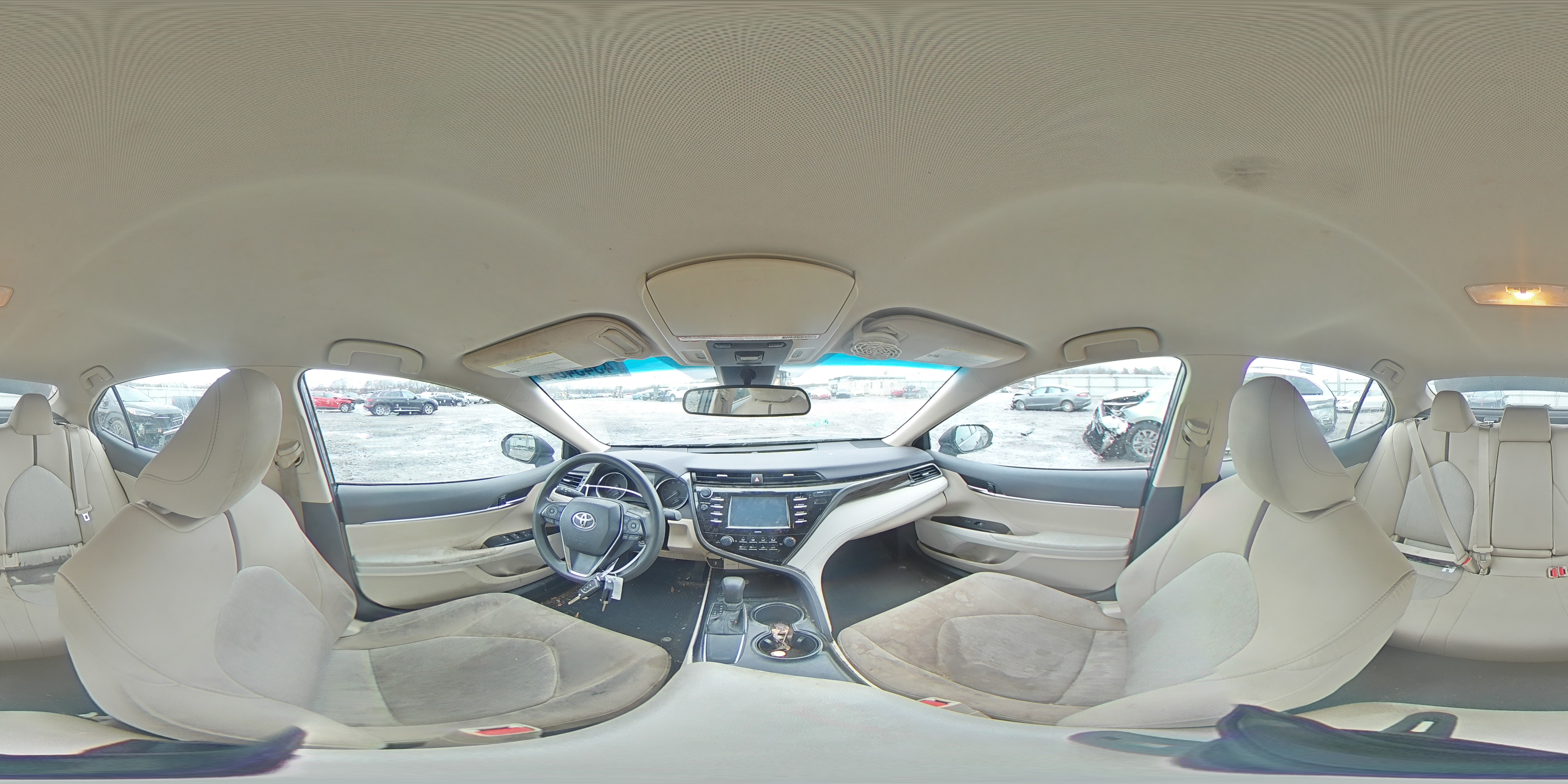 2020 Toyota Camry - Image 12