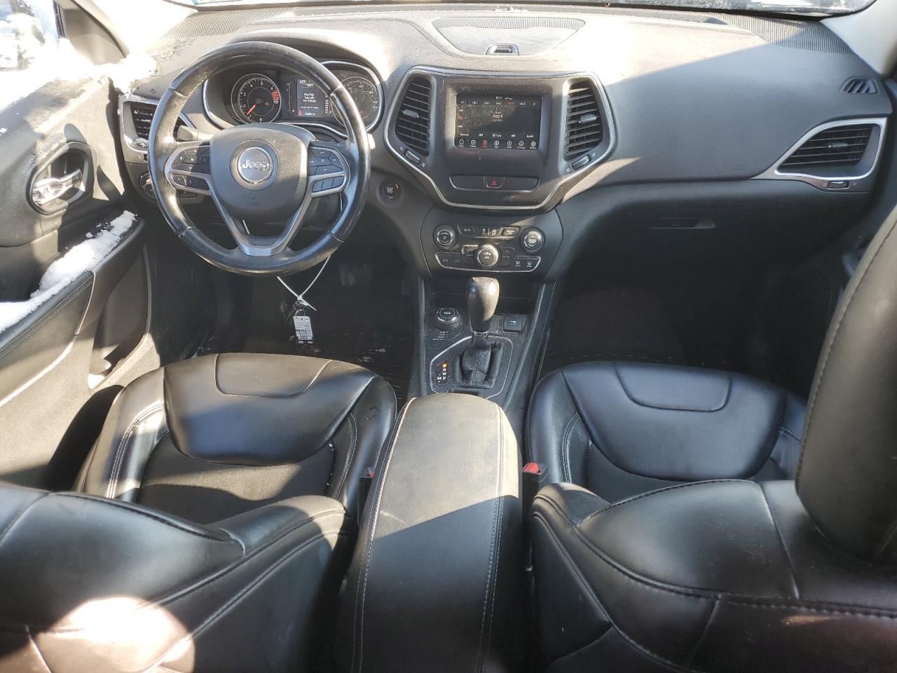 2019 Jeep Grand Cherokee - Image 8
