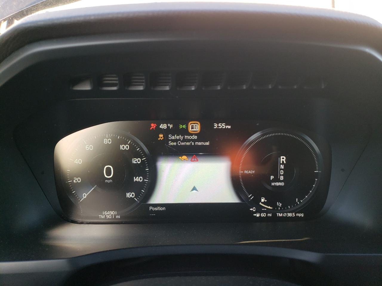 2016 Volvo XC90 - Image 9