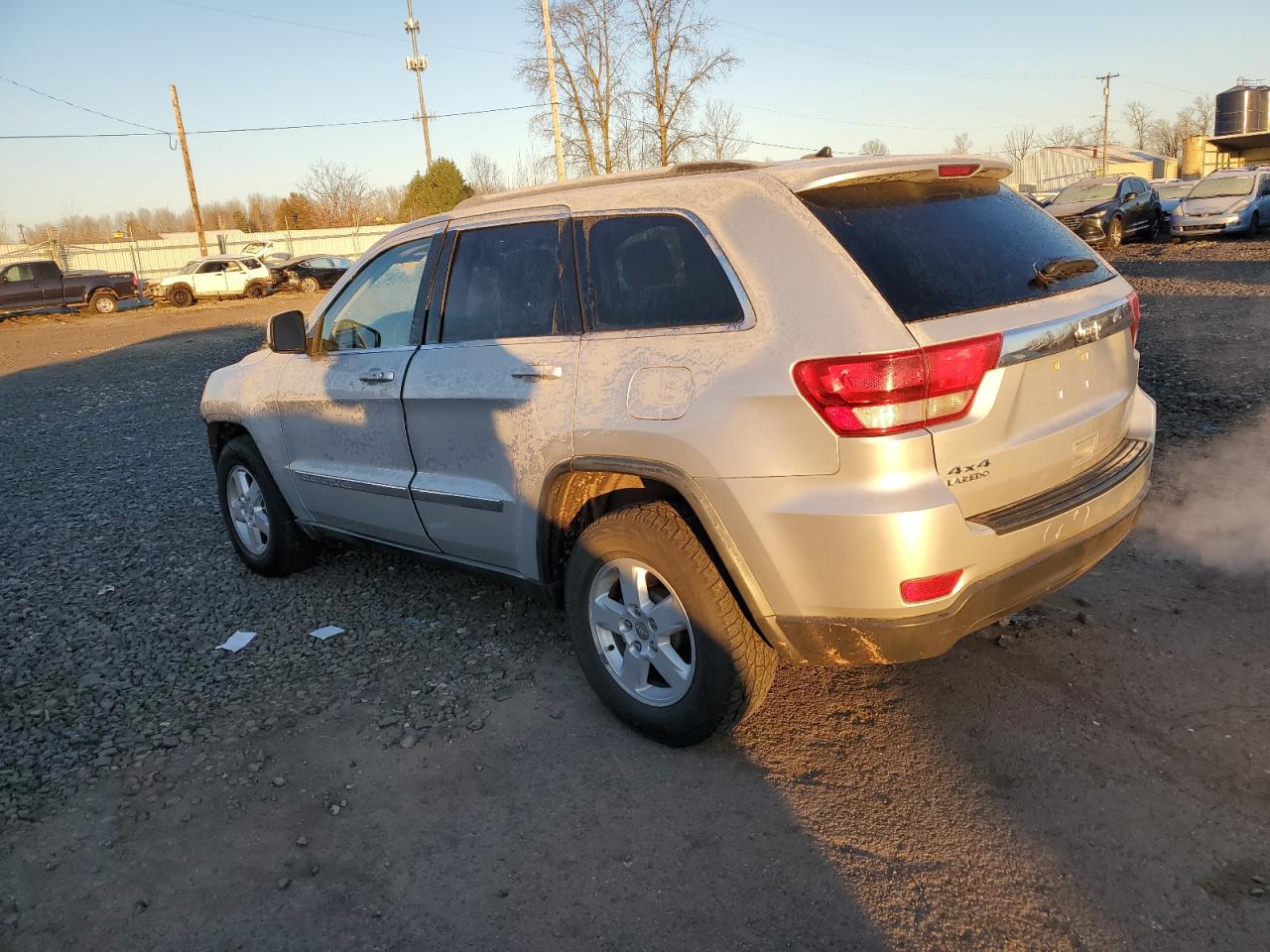 2011 Jeep Grand Cherokee - Image 2