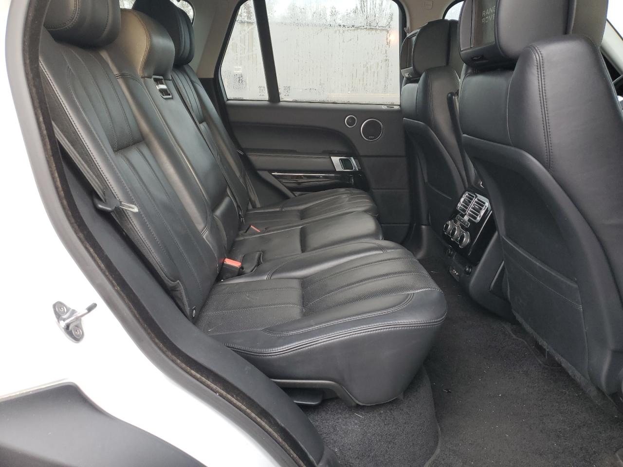2013 Land Rover Range Rover - Image 10