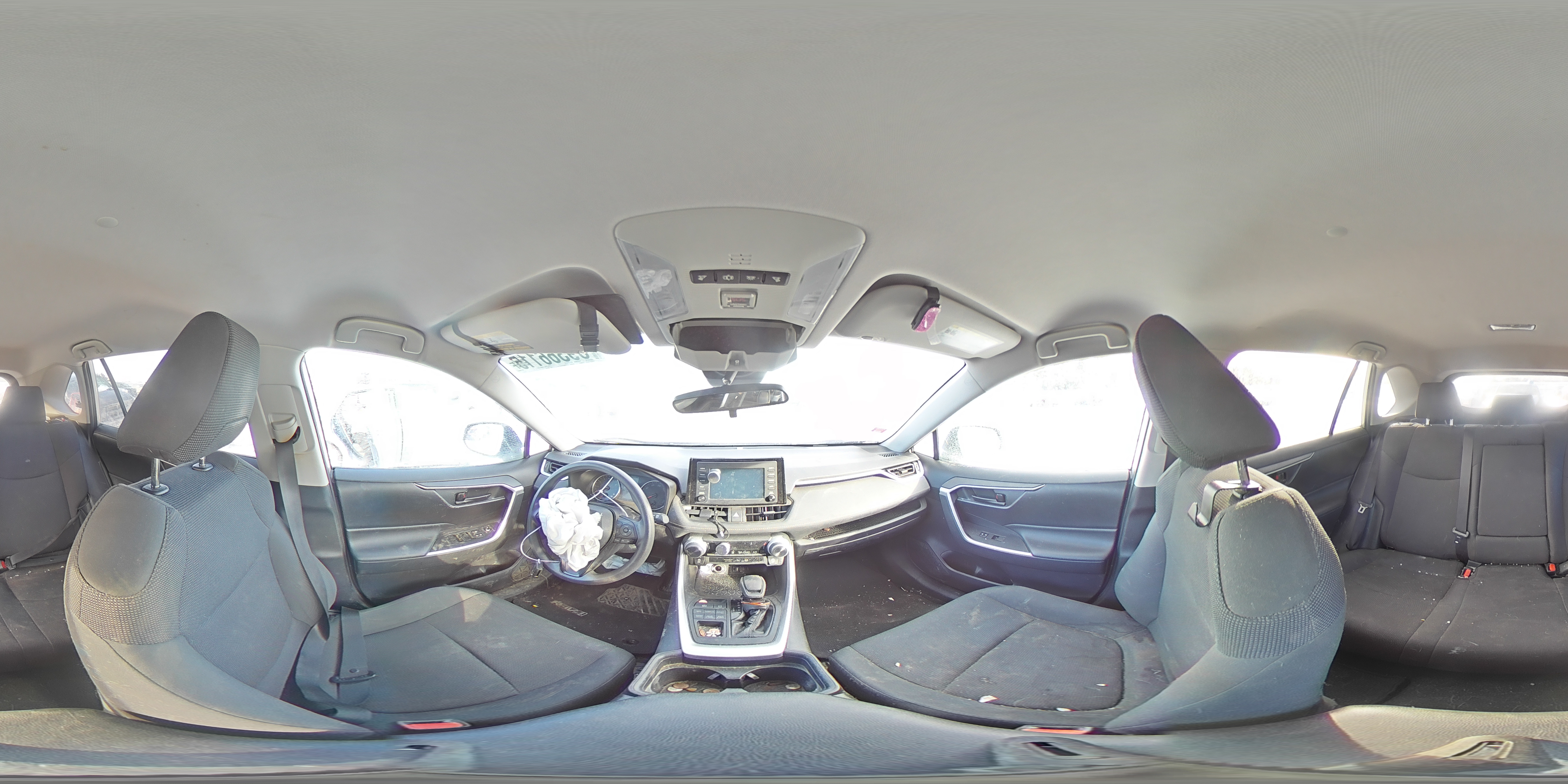 2019 Toyota RAV 4 - Image 14