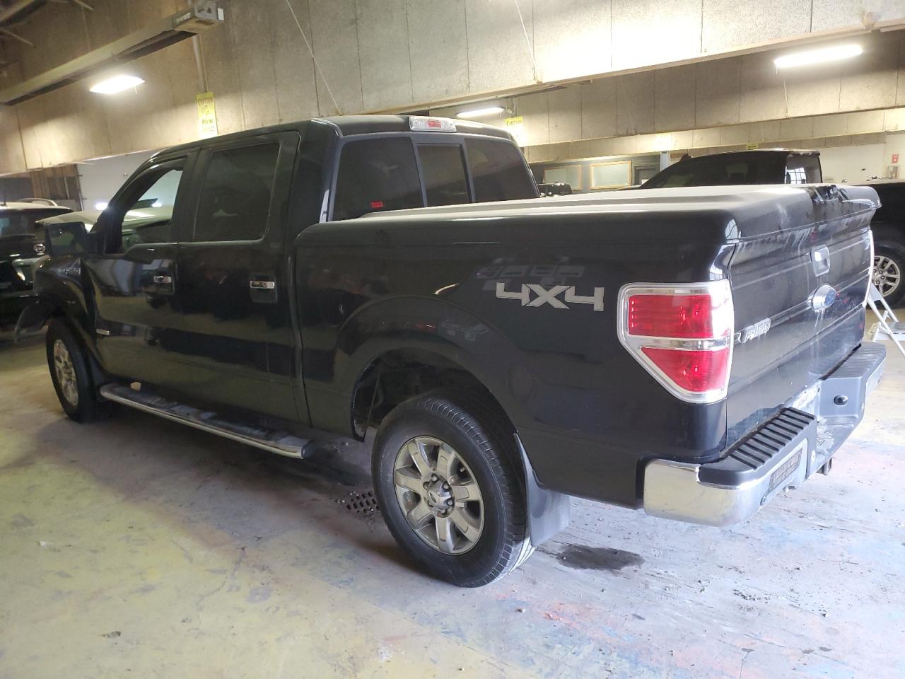 2013 Ford F-150 - Image 2