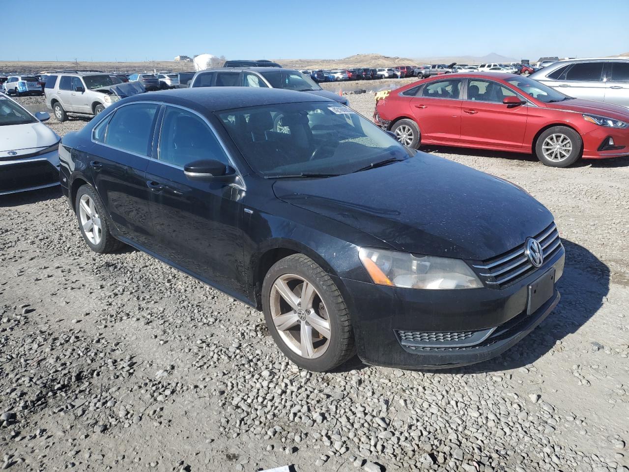 2014 Volkswagen Passat - Image 4