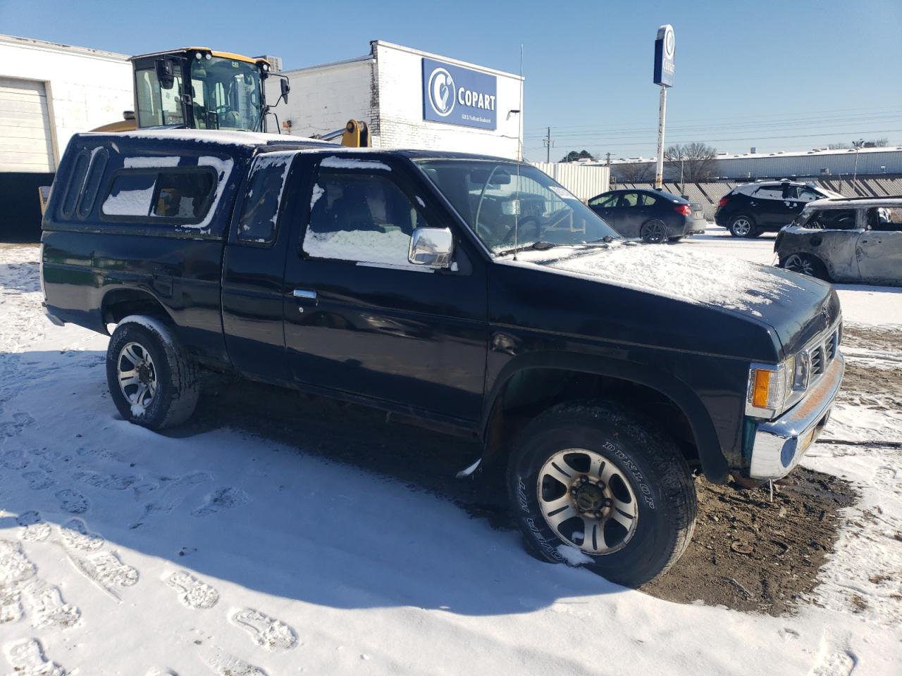 1997 Nissan Titan - Image 4