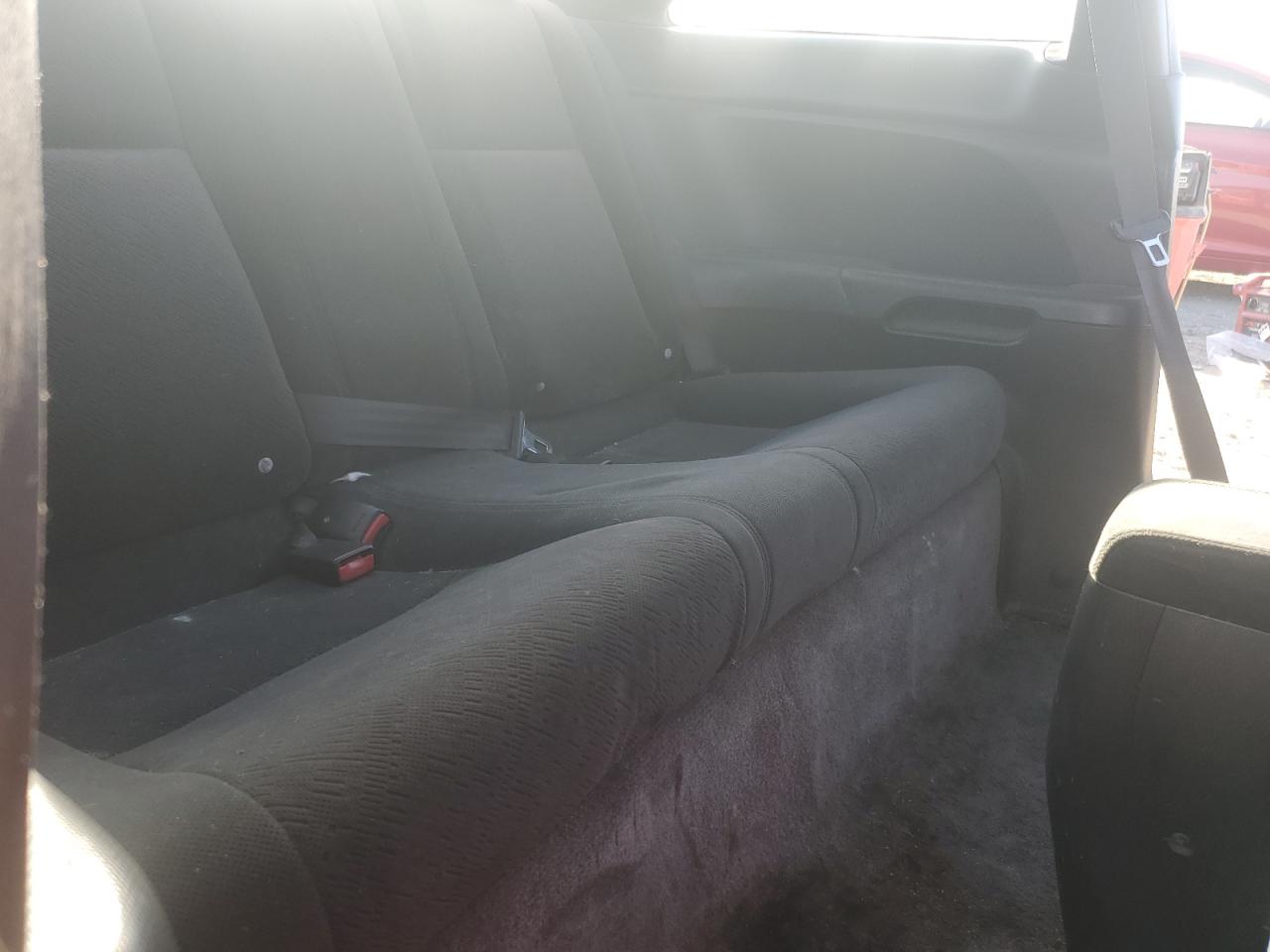 2004 Honda Civic - Image 10