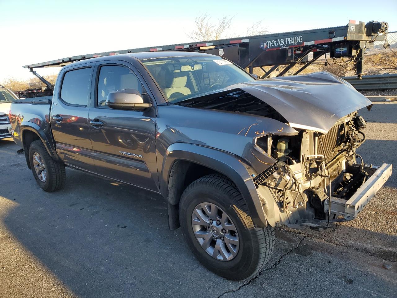 2016 Toyota Tacoma - Image 4